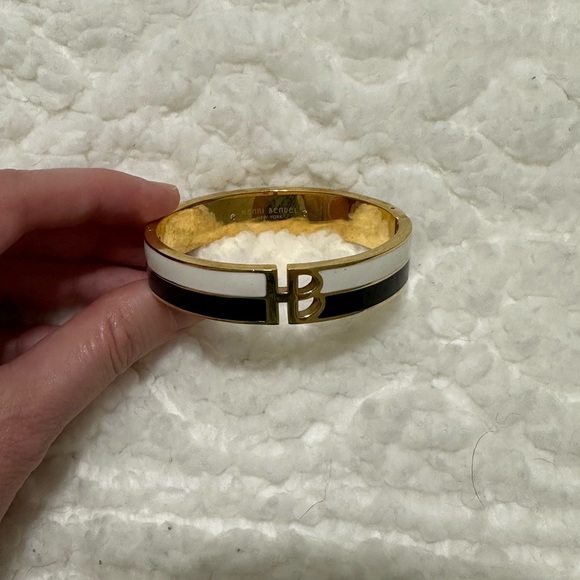 EUC Henri Bendel Bangle - Picture 1 of 3